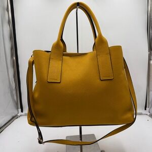Luana Ferracuti Yellow Pebbled Leather Satchel Bag Made in Italy Crossbody